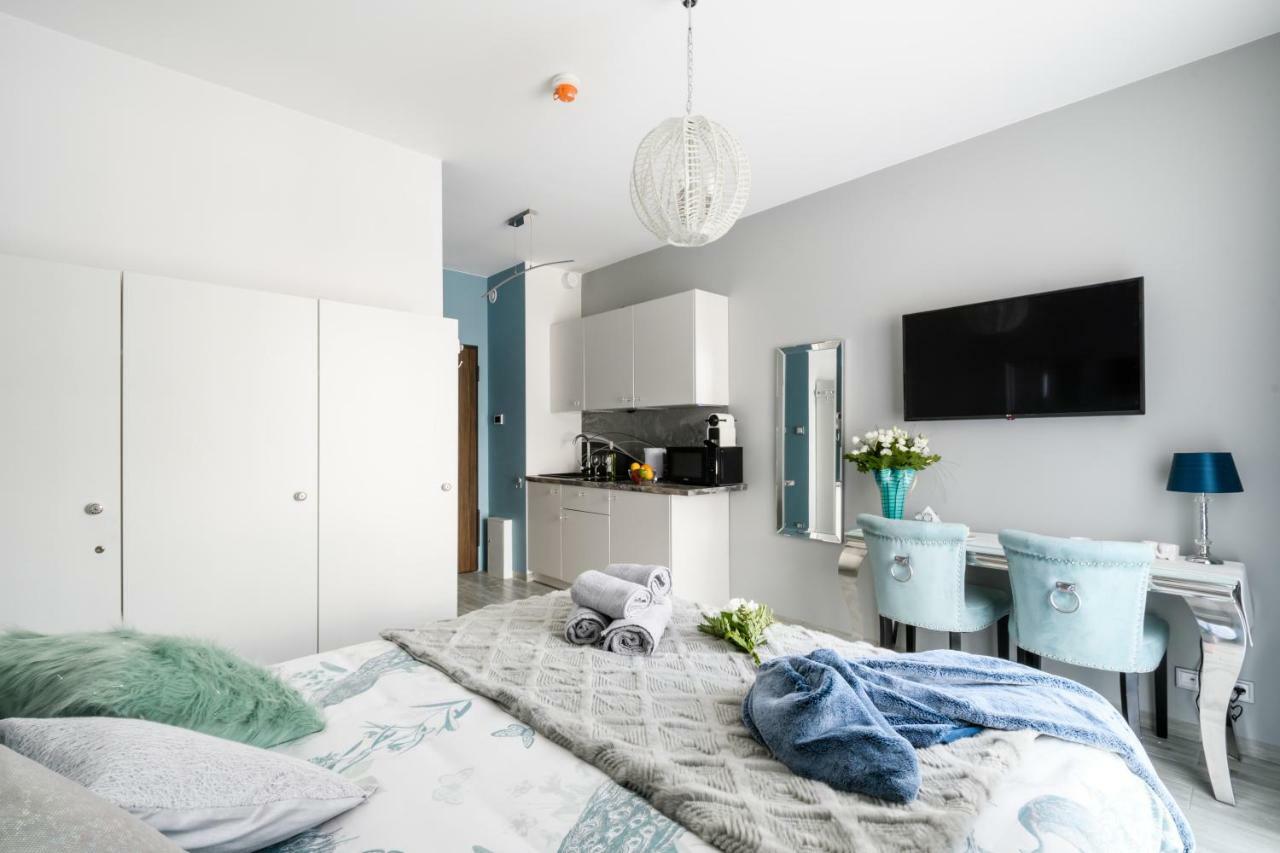 Pawia Deluxe Hotel apartamentowy Warszawa
